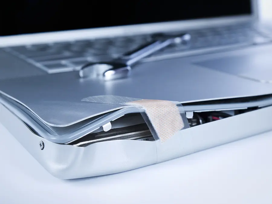 Repair or Replace Your Laptop: 7 Things to Consider